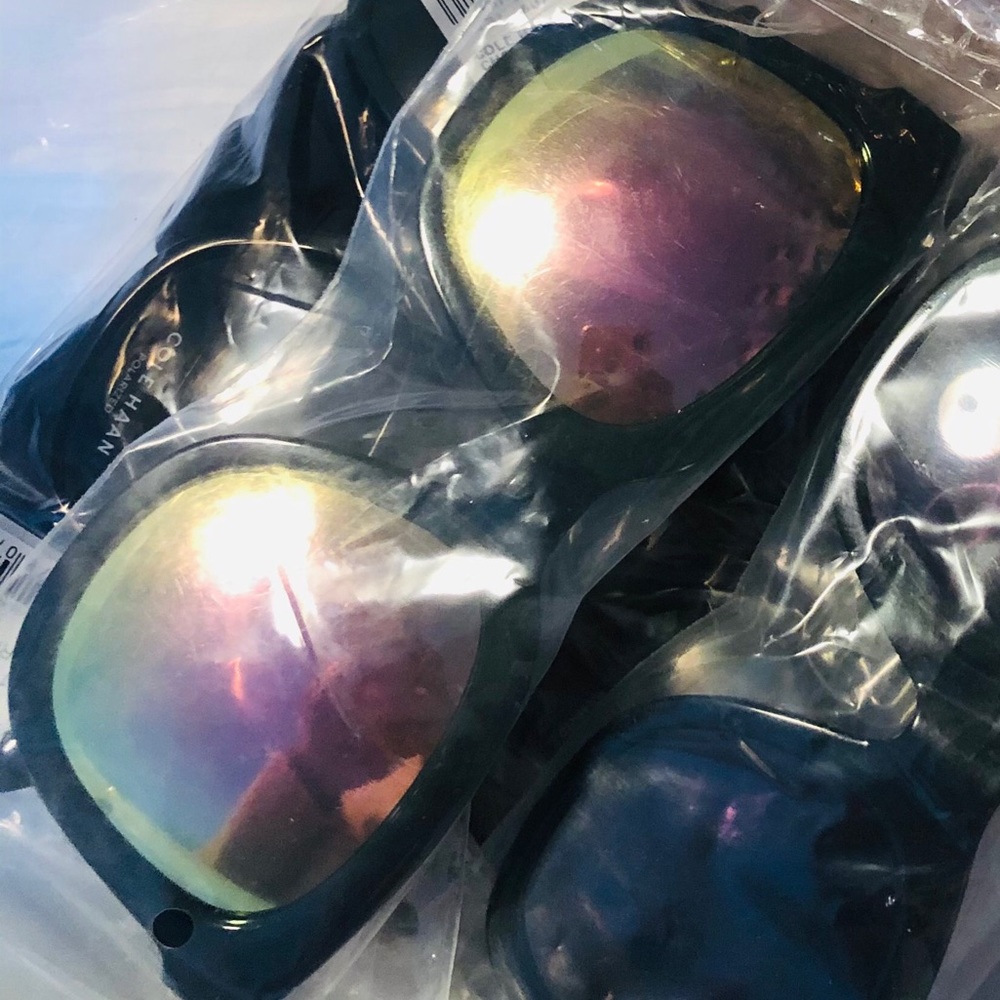 Black & Pink Statement Mirror Lense Sunglasses - Picture 7 of 9